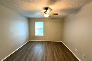 219 Fry St, Denton, TX 76201 - Photo 15