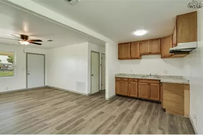 1600 Central Freeway, Wichita Falls, TX 76306 - Photo 7