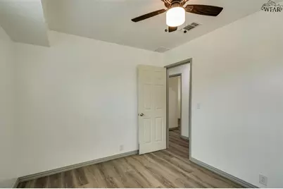 1600 Central Freeway, Wichita Falls, TX 76306 - Photo 13