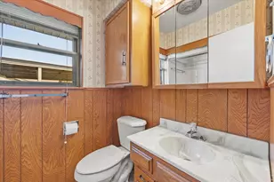 11114 Quail Run St, Dallas, TX 75238 - Photo 15