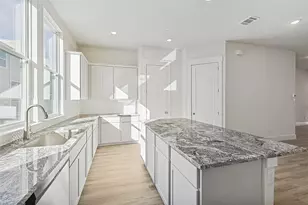 813 Concan Dr, Plano, TX 75075 - Photo 5