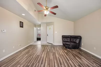 19491 E Market, Mabank, TX 75147 - Photo 7