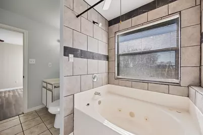 19491 E Market, Mabank, TX 75147 - Photo 13