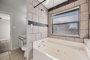 19491 E Market, Mabank, TX 75147 - Photo 13