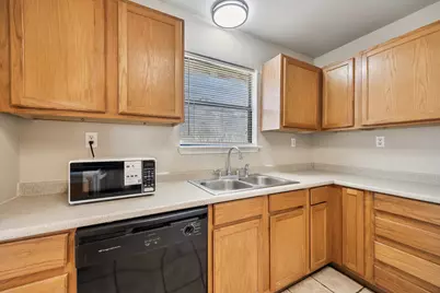 19491 E Market, Mabank, TX 75147 - Photo 9