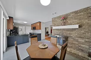 1023 Auburn Dr, Arlington, TX 76012 - Photo 15