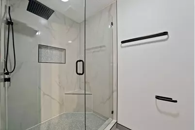 1023 Auburn Drive, Arlington, TX 76012 - Photo 17