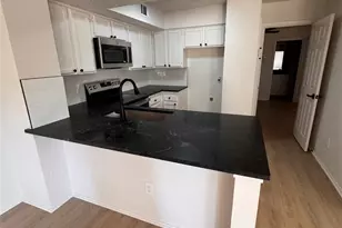 2305 Basil Dr, Arlington, TX 76006 - Photo 11