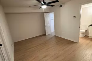 2305 Basil Dr, Arlington, TX 76006 - Photo 7