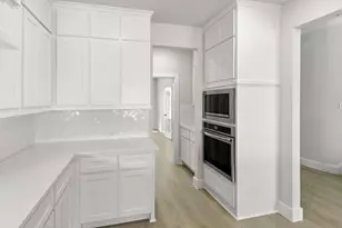 13709 Riola Dr, Little Elm, TX 75068 - Photo 5