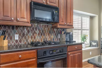 2084 Barret Drive, Frisco, TX 75033 - Photo 15