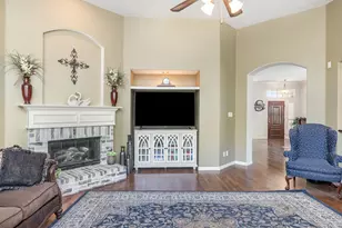 2084 Barret Dr, Frisco, TX 75033 - Photo 17