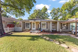 2628 Daisy Ln, Fort Worth, TX 76111 - Photo 1