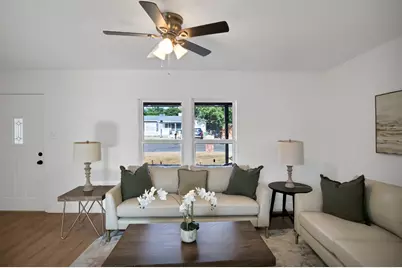 552 Norwood Drive, Hurst, TX 76053 - Photo 11