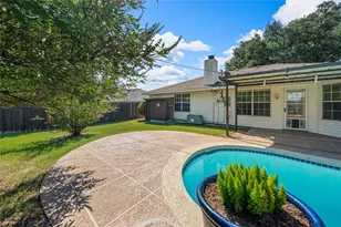 9519 Reno Dr, Waco, TX 76712 - Photo 39