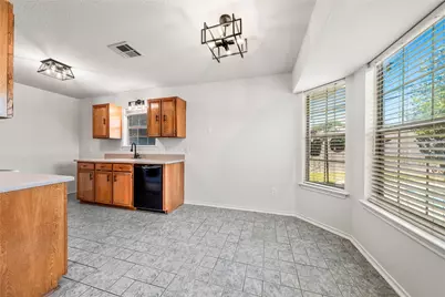 9519 Reno Drive, Waco, TX 76712 - Photo 11