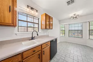 9519 Reno Dr, Waco, TX 76712 - Photo 15