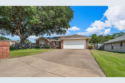 9519 Reno Drive, Waco, TX 76712 - Photo 3