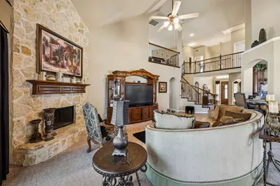 606 Montclaire Drive, Mansfield, TX 76063 - Photo 9