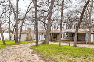 7201 Plover Cir, Fort Worth, TX 76135 - Photo 21