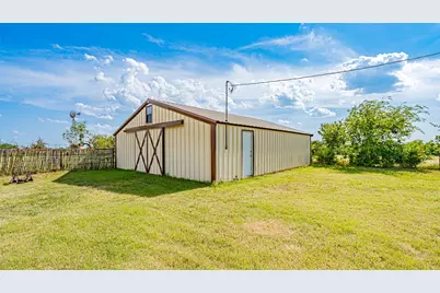 3891 County Road 351, Stephenville, TX 76401 - Photo 23