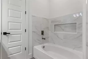 2800 Kerrville Dr, Mesquite, TX 75181 - Photo 13