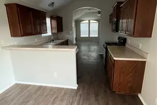 1601 Country Hills, Waxahachie, TX 75165 - Photo 3