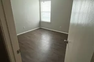 1601 Country Hills, Waxahachie, TX 75165 - Photo 7