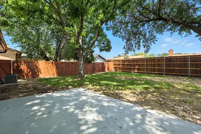 3011 Sunnybrook Lane, Arlington, TX 76014 - Photo 5