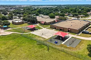 3011 Sunnybrook Ln, Arlington, TX 76014 - Photo 19