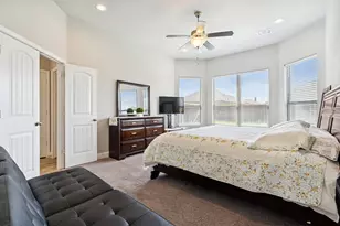 706 Buffalo Creek Dr, Cleburne, TX 76033 - Photo 7