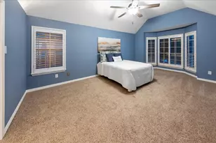 6211 Fox Hunt Dr, Arlington, TX 76001 - Photo 19