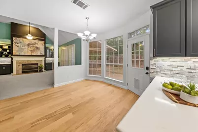 6211 Fox Hunt Drive, Arlington, TX 76001 - Photo 15