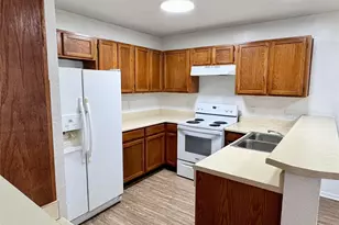 7554 Boxwood Ct, Fort Worth, TX 76133 - Photo 5