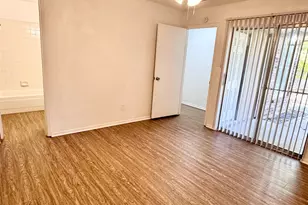 7554 Boxwood Ct, Fort Worth, TX 76133 - Photo 13