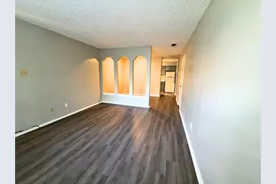 219 Fry Street #6, Denton, TX 76201 - Photo 5