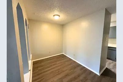 219 Fry Street #6, Denton, TX 76201 - Photo 7