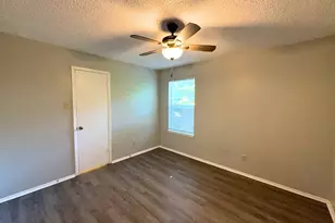 219 Fry St, Denton, TX 76201 - Photo 11