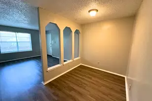 219 Fry St, Denton, TX 76201 - Photo 3