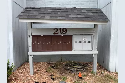 219 Fry Street #6, Denton, TX 76201 - Photo 3