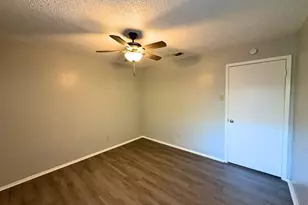 219 Fry St, Denton, TX 76201 - Photo 13