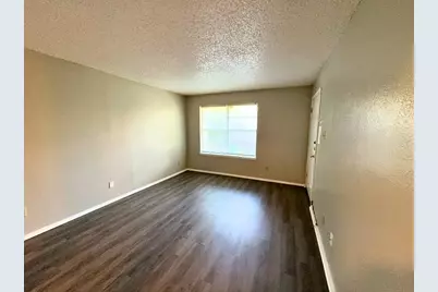 219 Fry Street #6, Denton, TX 76201 - Photo 7