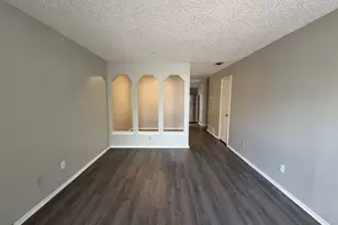 219 Fry St, Denton, TX 76201 - Photo 5