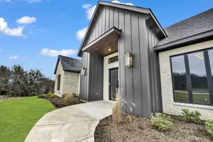 332 Tiara Trl, Fort Worth, TX 76108 - Photo 3