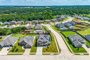 3145 Arbor View Dr, Burleson, TX 76028 - Photo 3