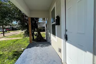 3826 Wilder St, Dallas, TX 75215 - Photo 3