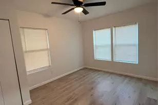 3919 Carl St, Dallas, TX 75210 - Photo 3