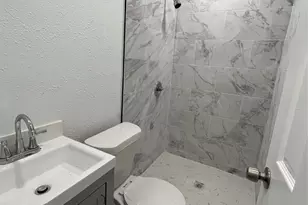 3919 Carl St, Dallas, TX 75210 - Photo 13