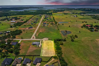 435 Massey Road, Pilot Point, TX 76258 - Photo 35