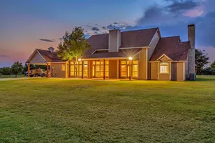 1810 Longbranch Rd, Waxahachie, TX 76065 - Photo 5